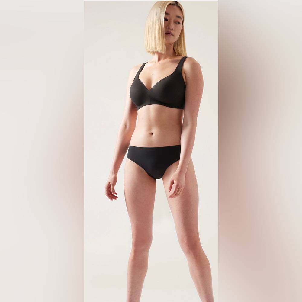 Athleta Ritual Bra - Picture 2 of 3